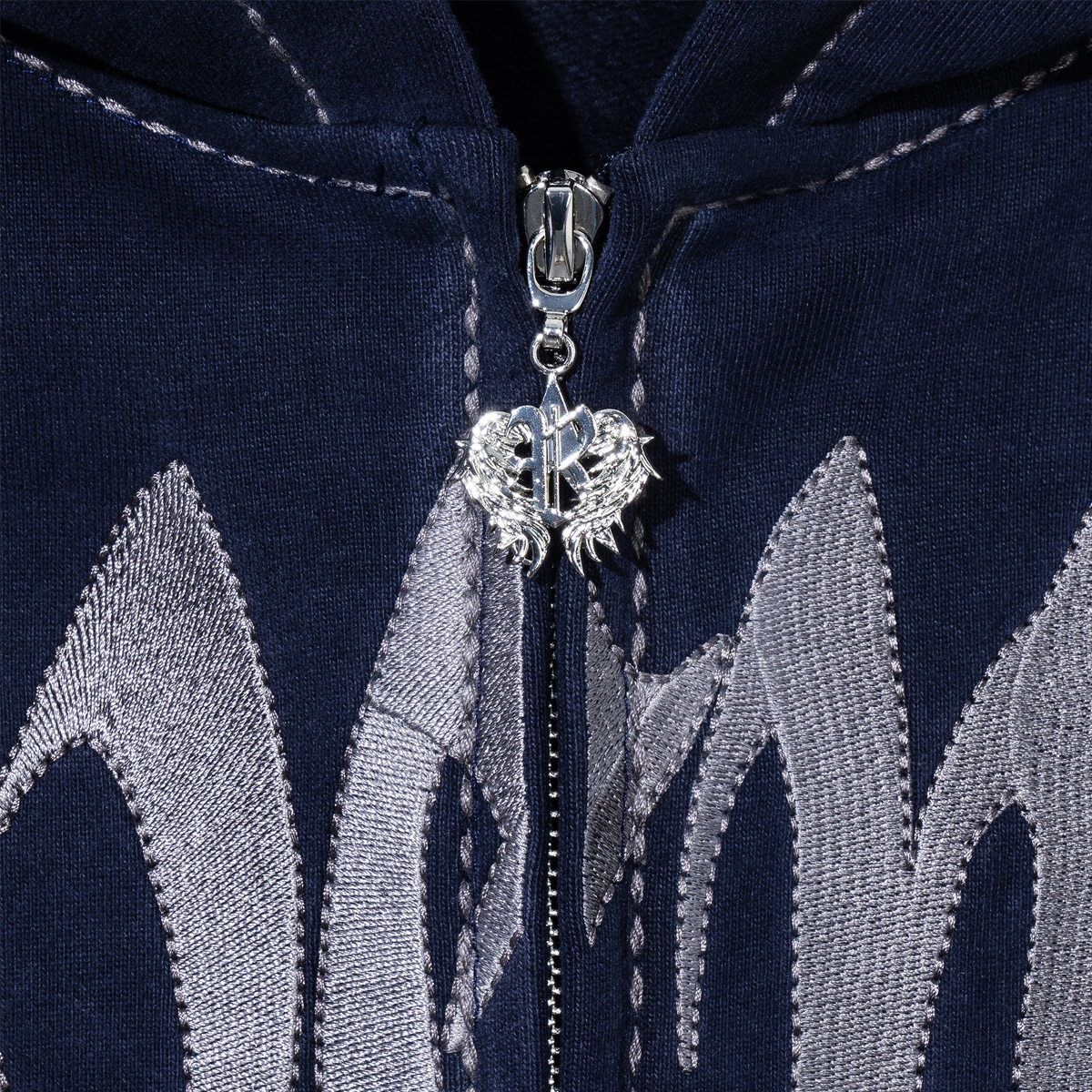 CONTRAST STITCH EMBROIDERED ZIP HOODIEb
